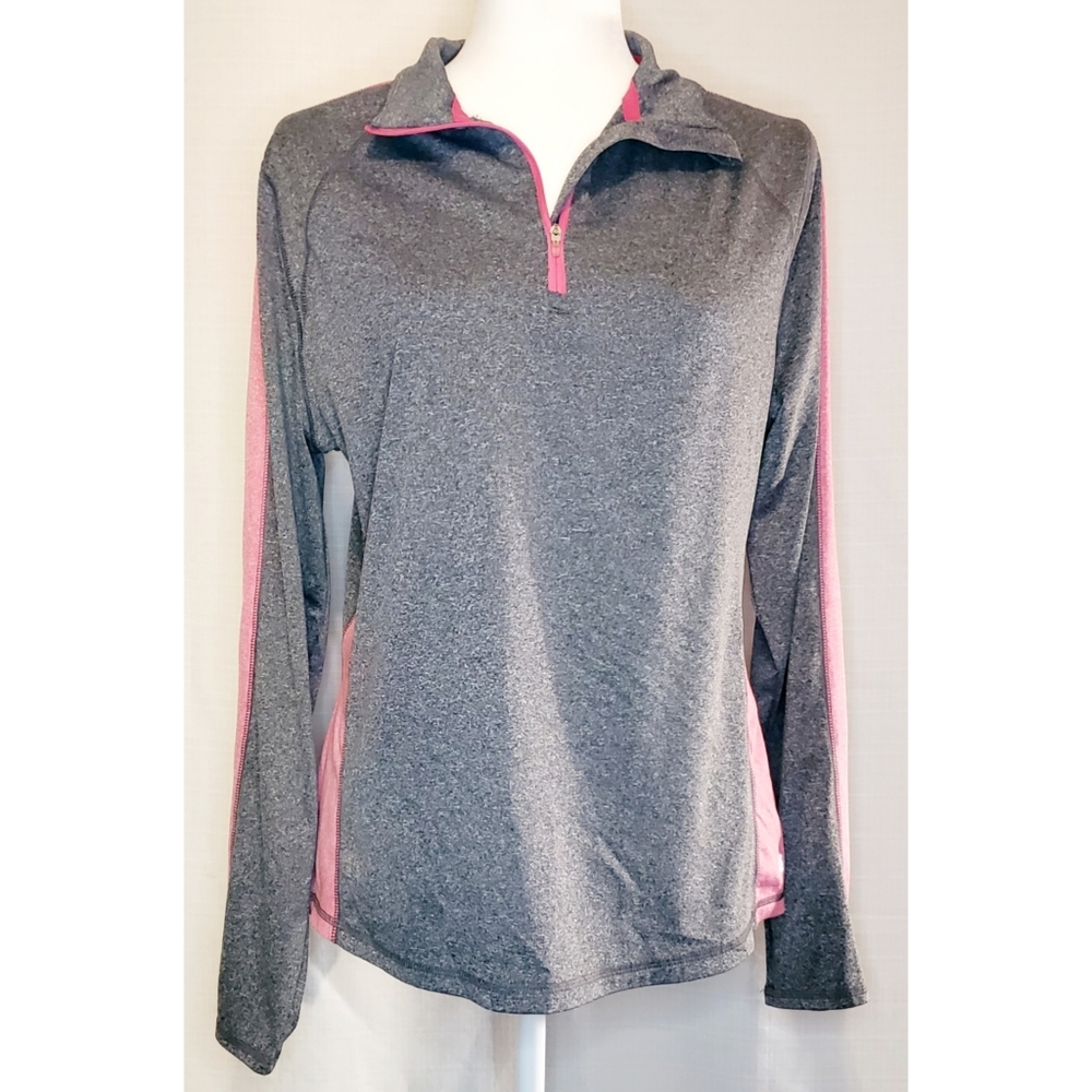 Long Sleeve Quarter Zip Top